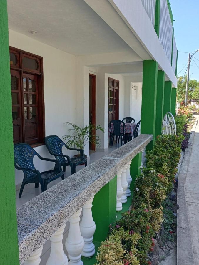 Puerto Limon Sol Y Mar酒店 外观 照片