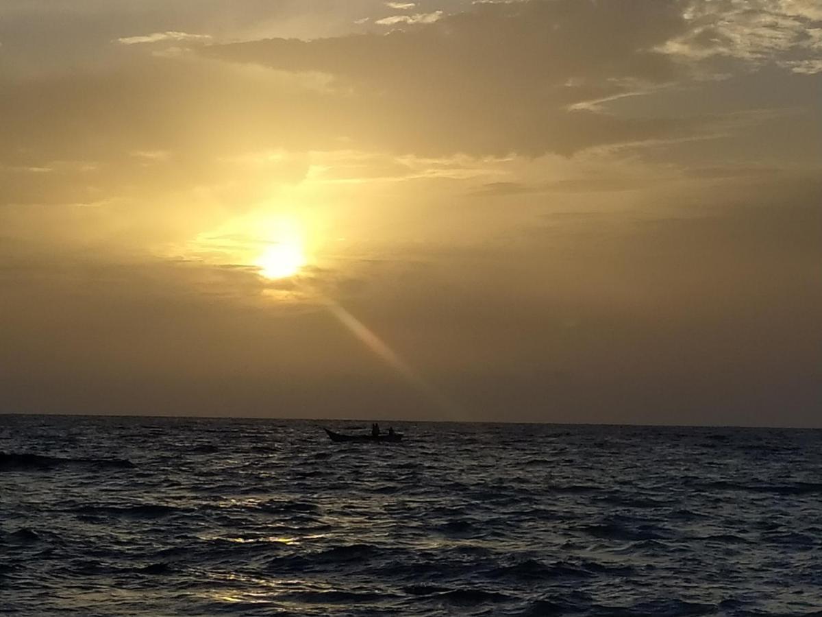 Puerto Limon Sol Y Mar酒店 外观 照片